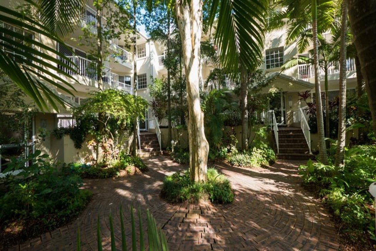 Surfers Tropique Holiday Apartments Gold Coast Eksteriør bilde
